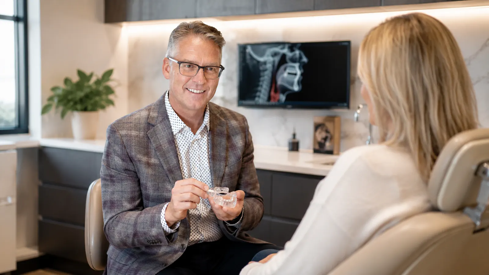 Clear aligner planning with Dr. Mike Bennett, airway-first orthodontic thinking